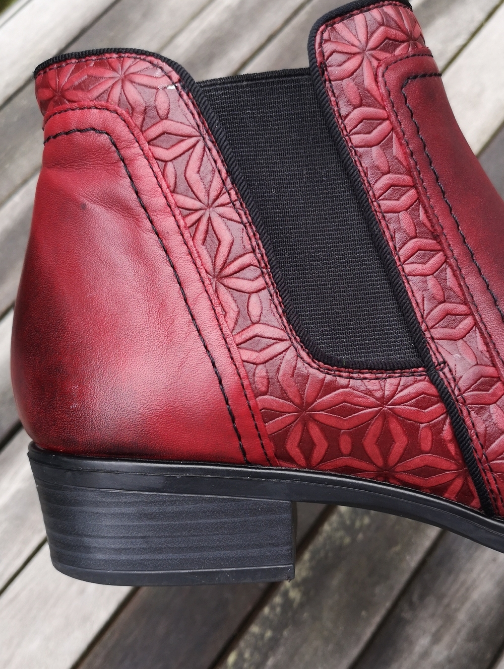 Remonte patterned red leather ankle boots - Picture 7 of 15